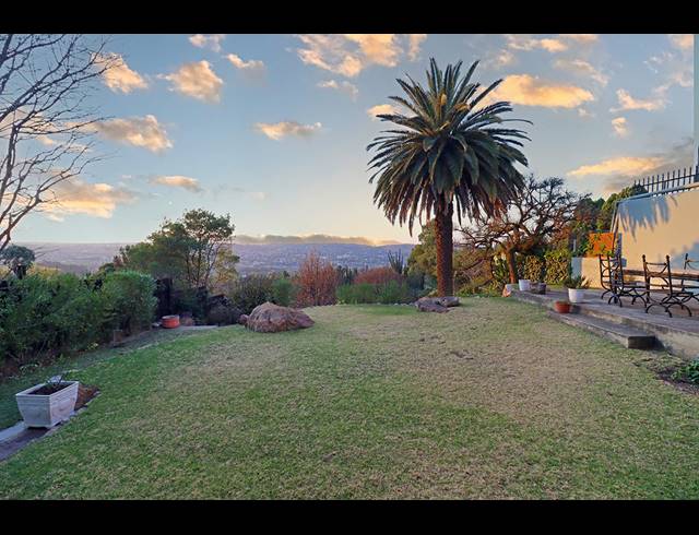 3 BEDROOM HOUSE FOR SALE IN KENSINGTON